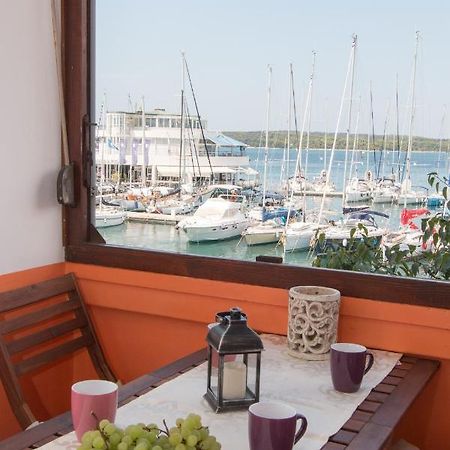 Harbour-Apartment With Sea View And Parking Spot Pula Extérieur photo
