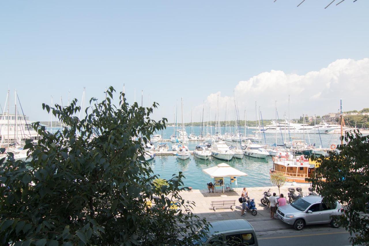 Harbour-Apartment With Sea View And Parking Spot Pula Extérieur photo