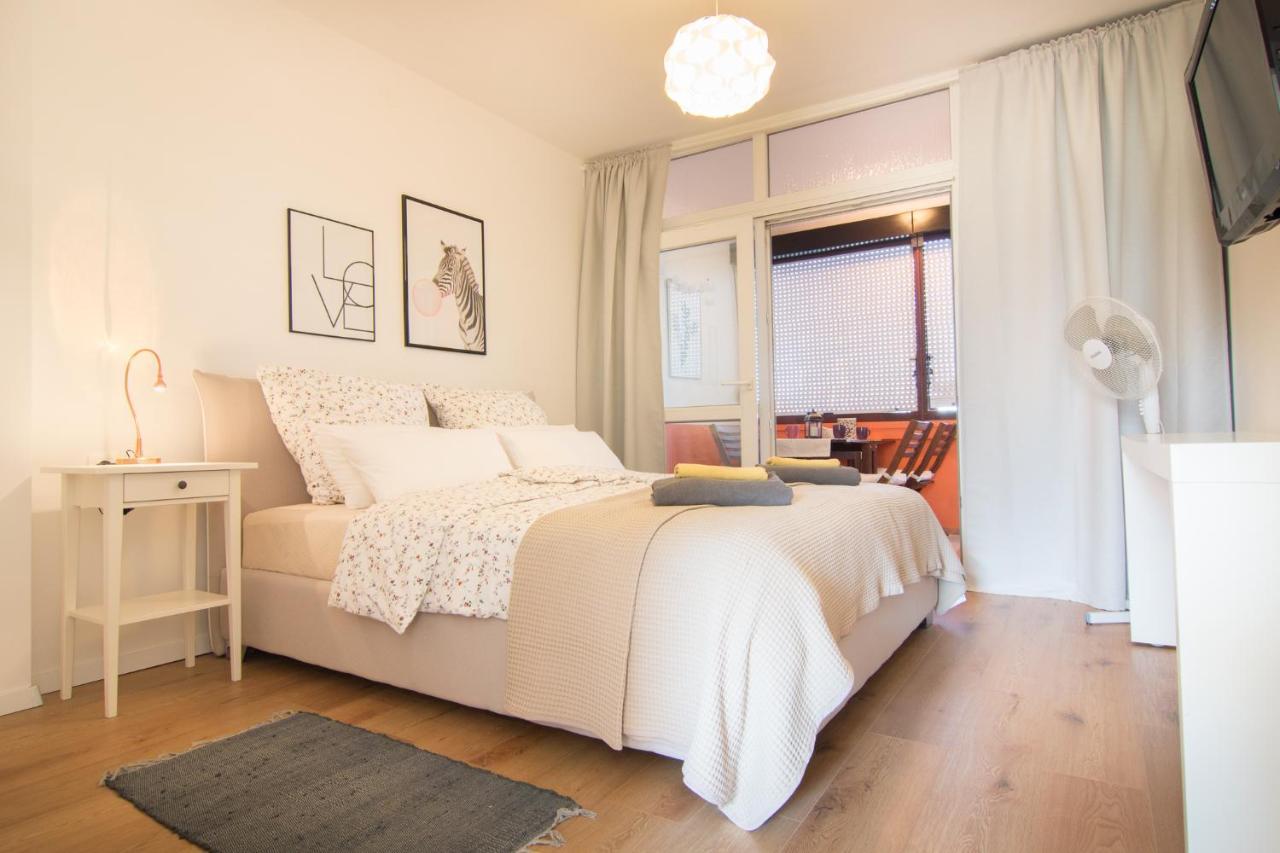Harbour-Apartment With Sea View And Parking Spot Pula Extérieur photo